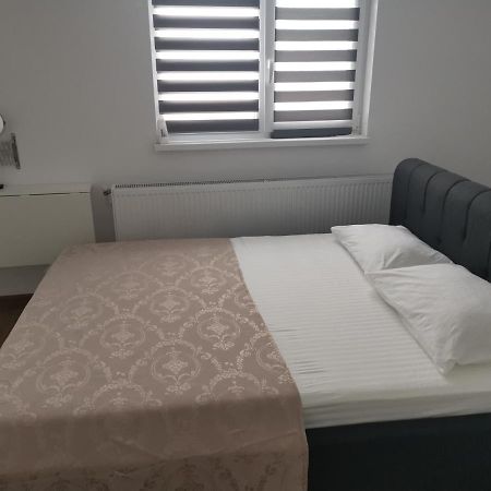 Ferienwohnung Michael Galaţi Exterior foto